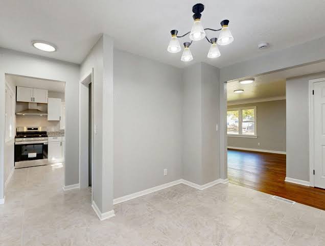 Common Stains That Carpet Cleaning Rutherford Businesses Struggle With Most

